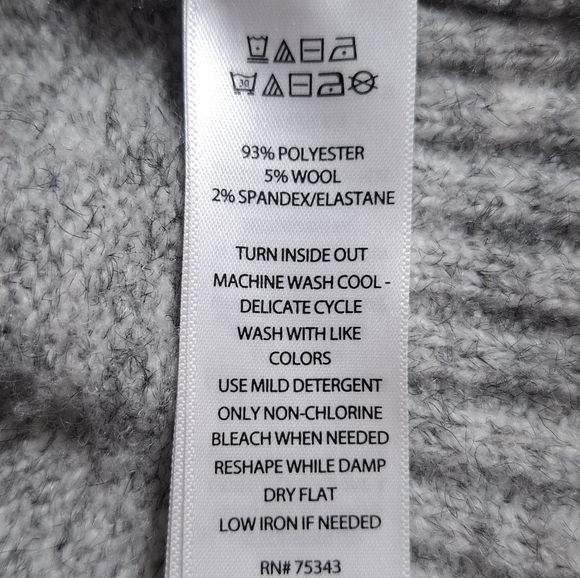 ASPEN Gray Fair Isle Wool Blend Turtleneck Sweater Size Medium - Picture 8 of 8